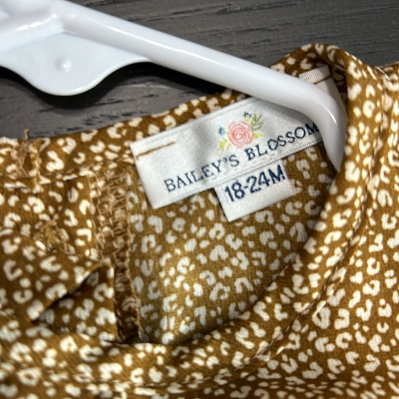 Bailey Blossoms, size 18-24m, NWOT - Picture 3 of 4